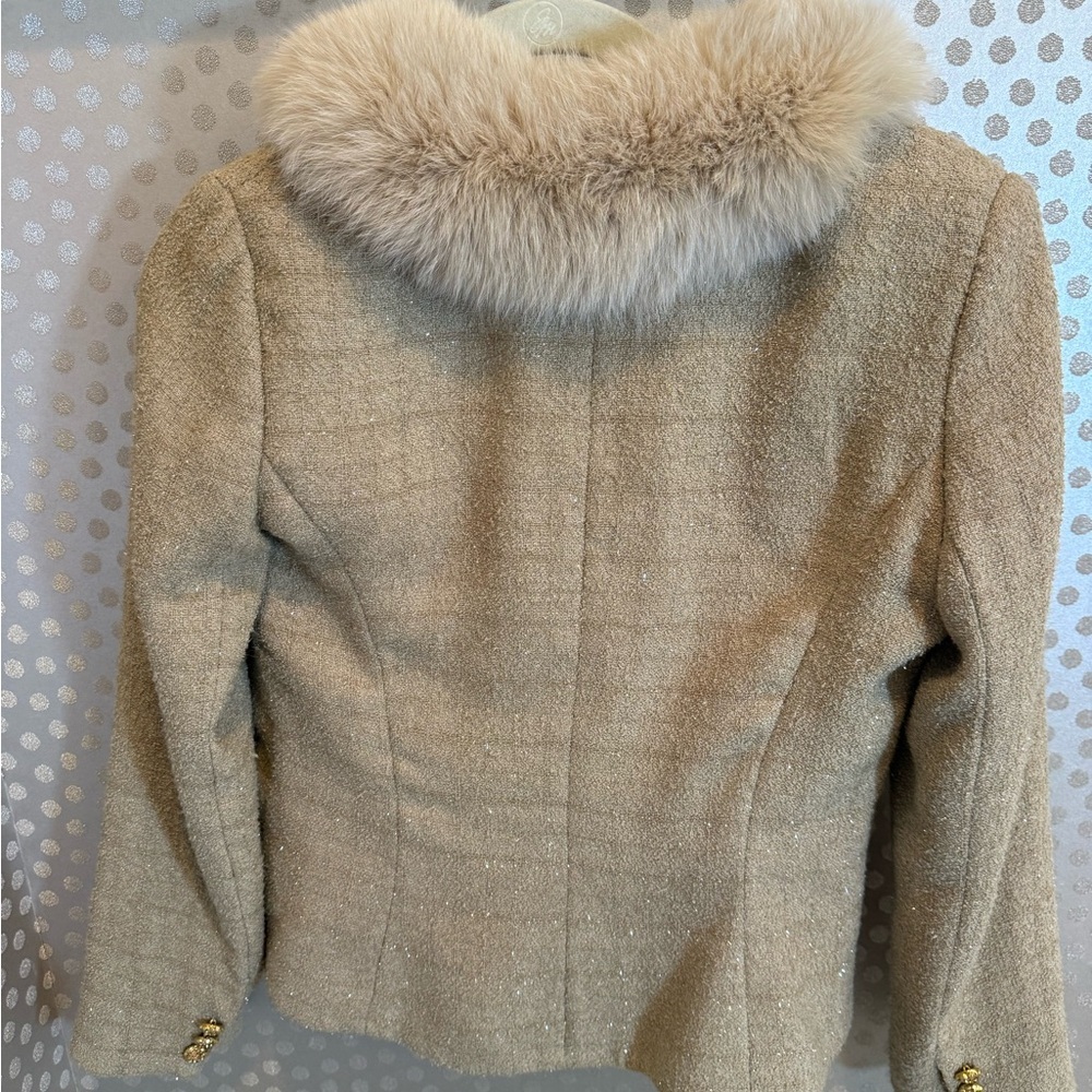 VINTAGE Victor Costa Beige Faux Fur Trimmed Shimmer Suit Set - Picture 6 of 11